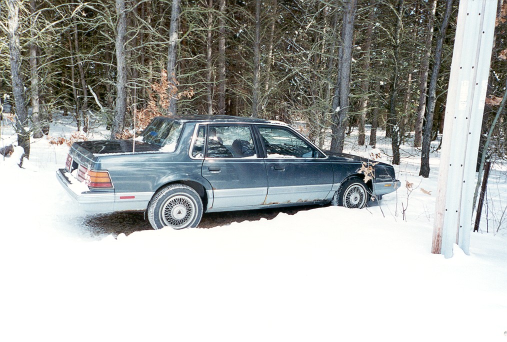 Pontiac 6000 LE in the snow