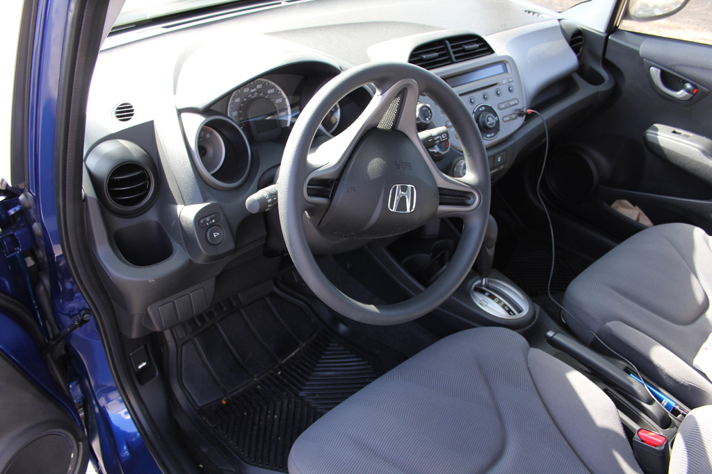 Review 2010 Honda Fit Driveandreview