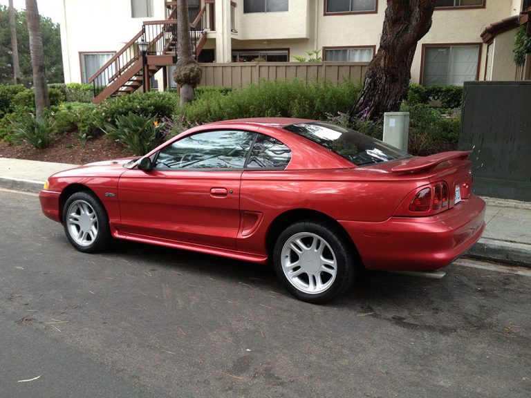 1996 Ford Mustang GT review