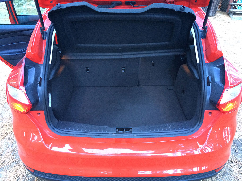 rear hatch space