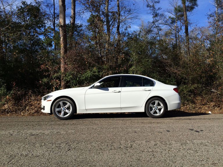 2015 BMW 328i review (written by a first time BMW driver) – DriveAndReview