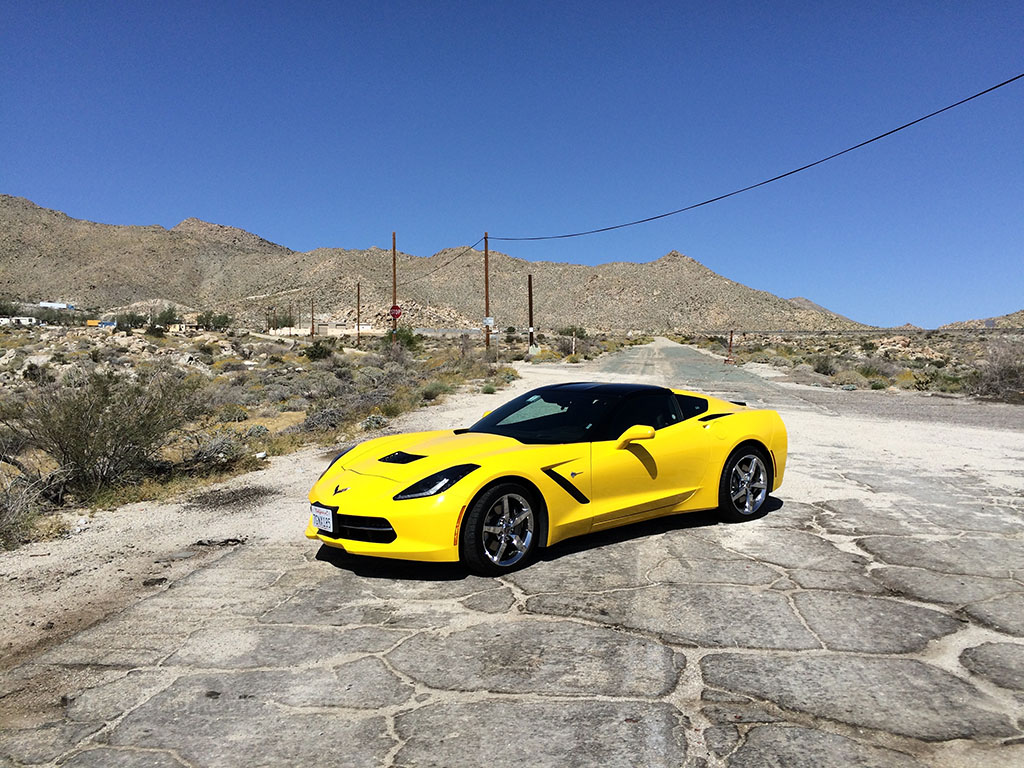 corvette looks good in yellow