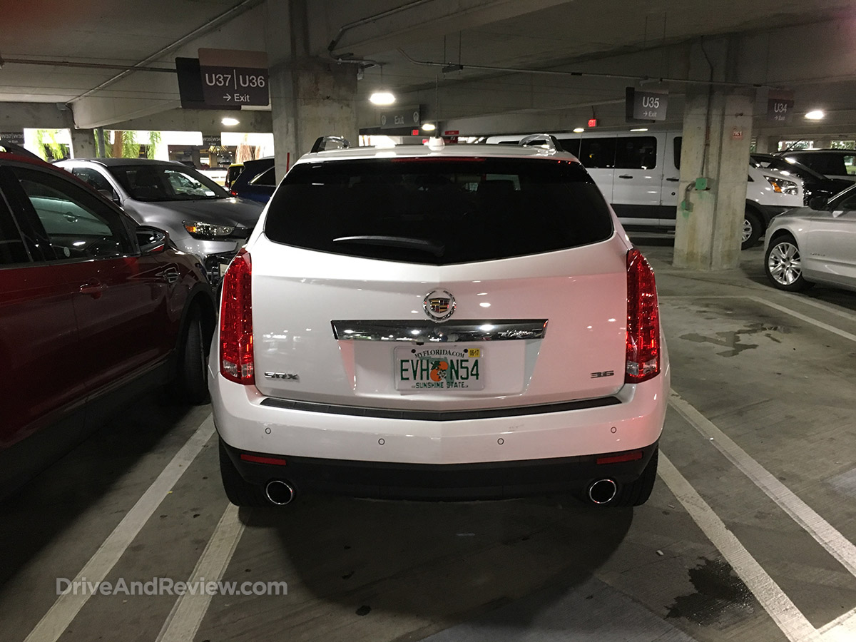 cadillac SRX rear hatch