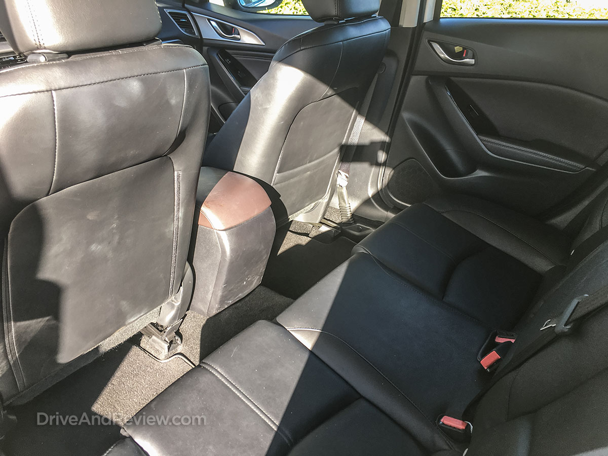 2017 Mazda 3 back seat