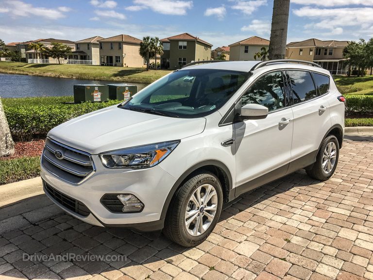 2018 ford escape white exterior