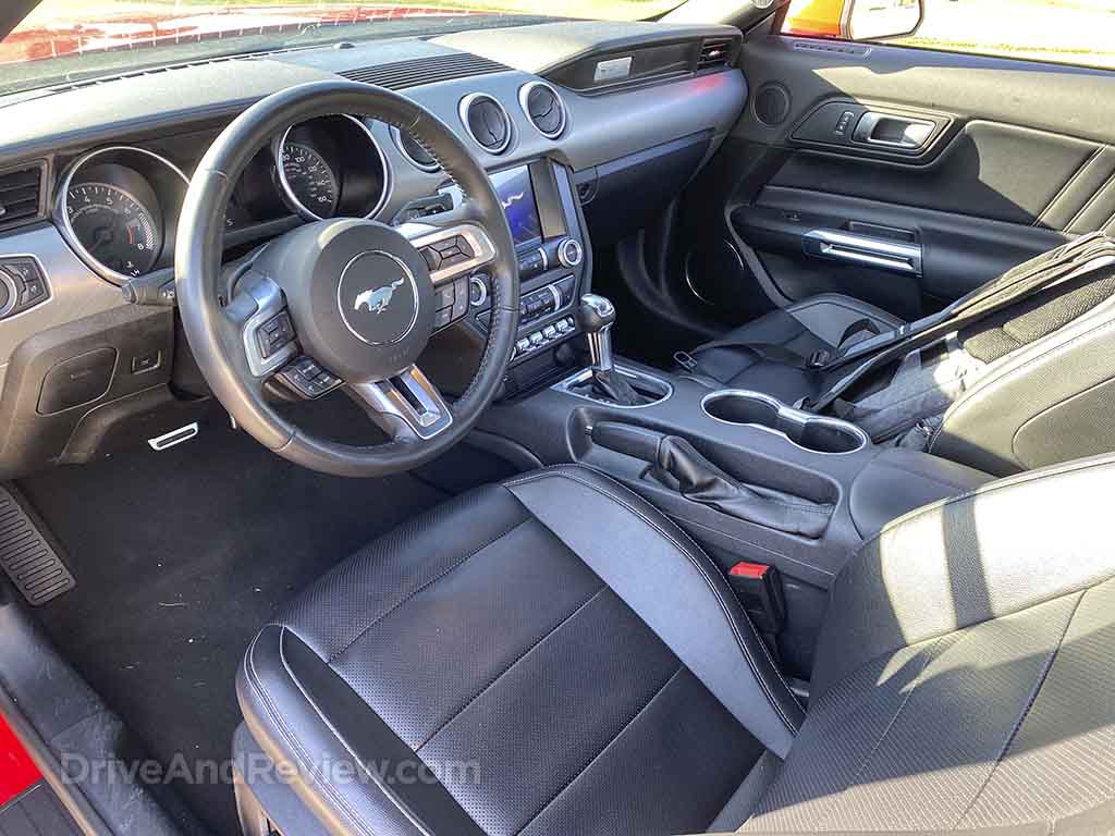2021 Ford Mustang interior 