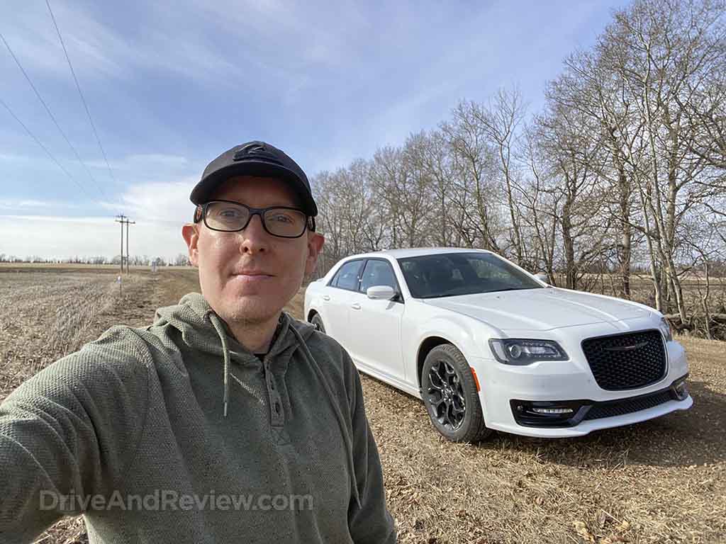 Scott (driveandreview) with Chrysler 300