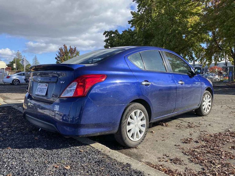 Nissan Versa Pros and Cons