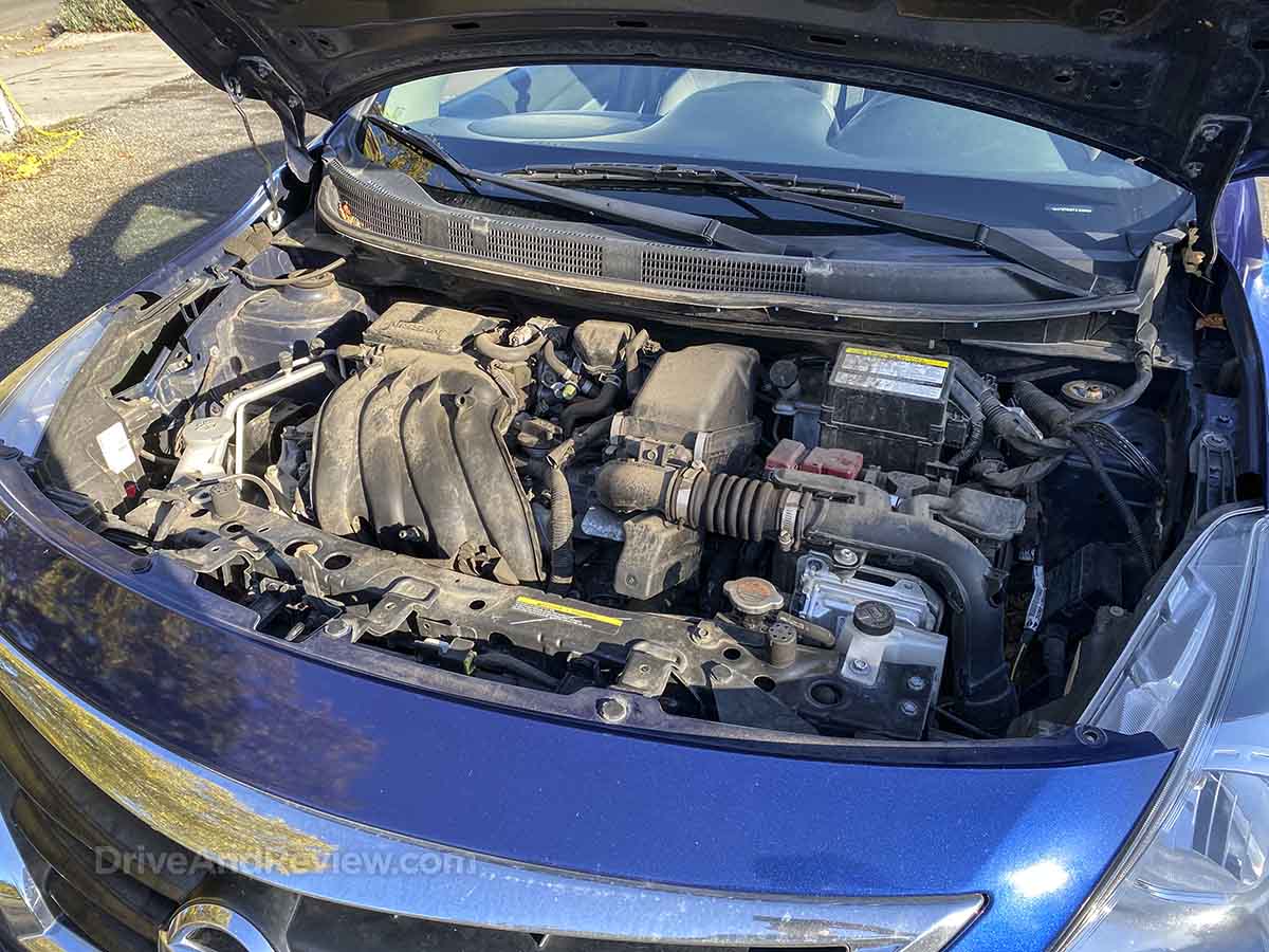 Nissan Versa engine showcasing the 1.6L four-cylinder engine