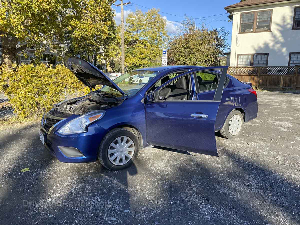 Nissan Versa doors open