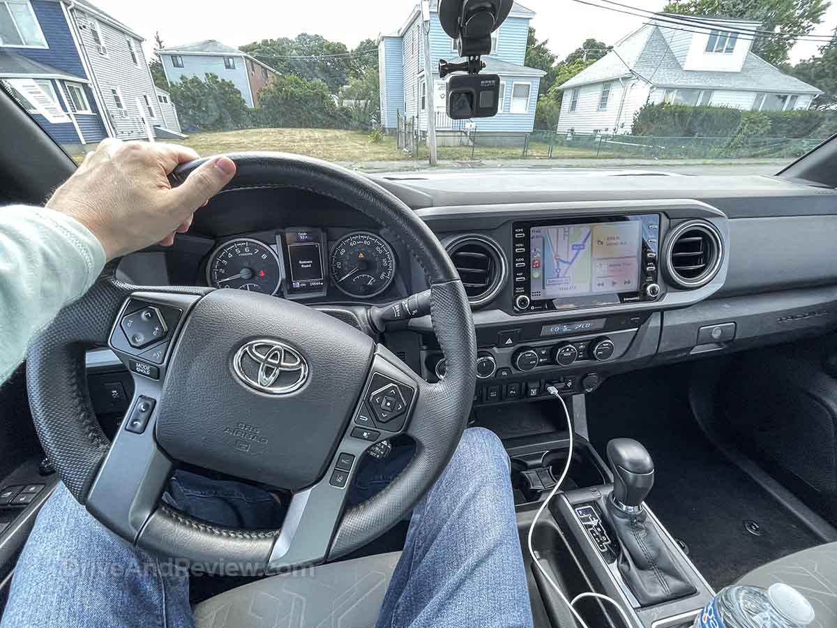 apple car play Toyota Tacoma