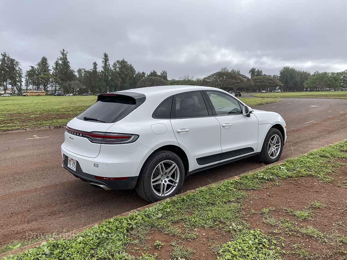2020 Porsche Macan rear 3/4 view