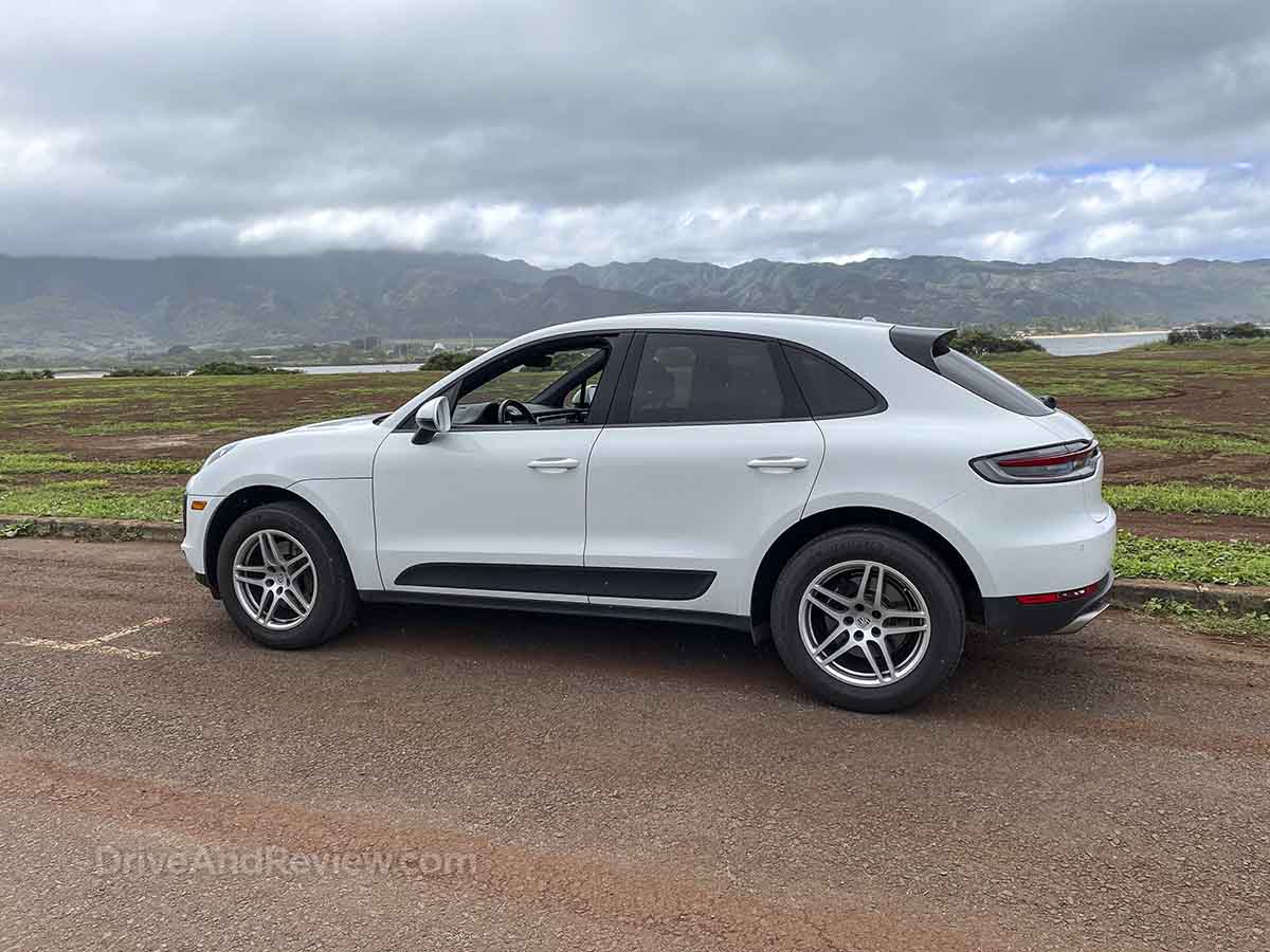White Porsche Macan
