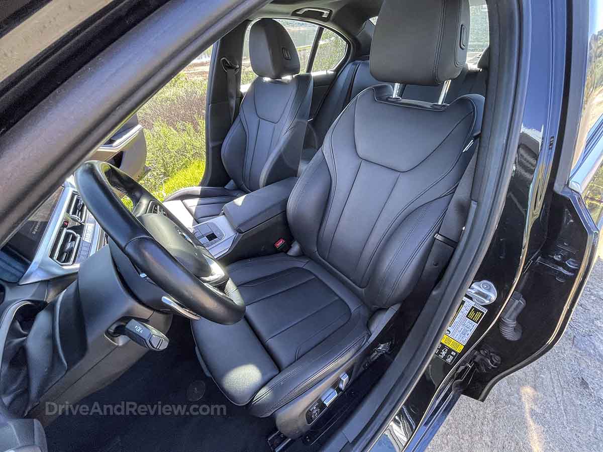 2021 bmw 330i front seats