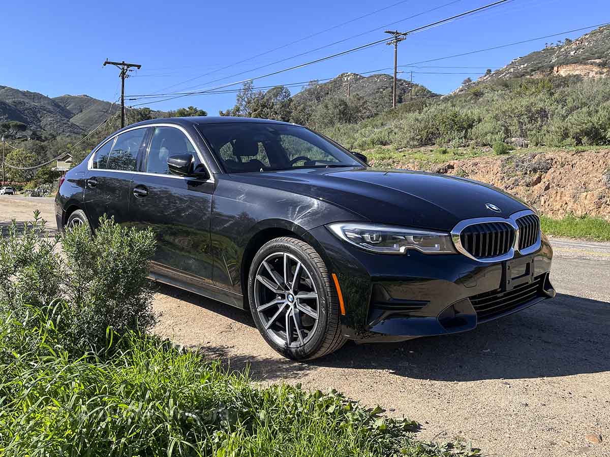 Black BMW 3 series