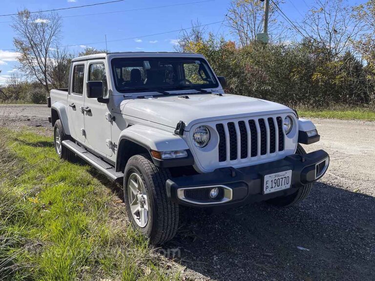 Jeep Gladiator pros and cons (you fanboys might wanna skip this one)