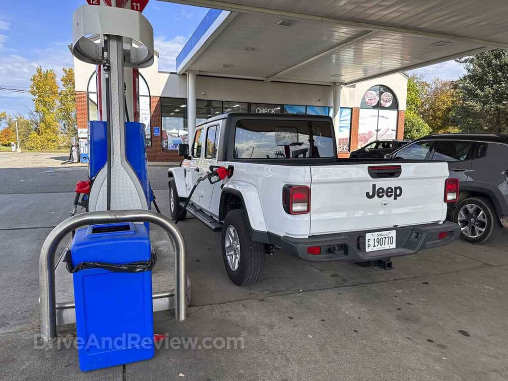 Jeep gladiator at the gas station