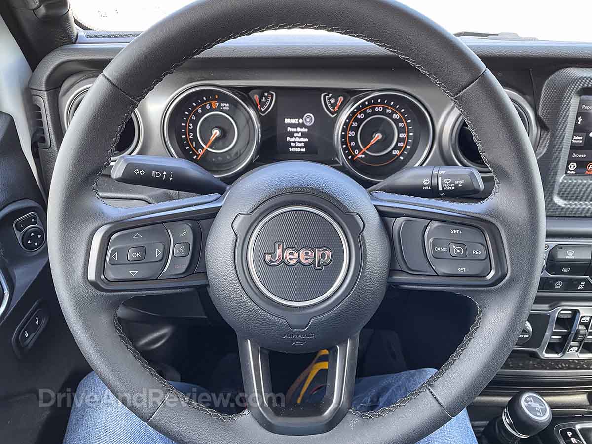 2023 jeep gladiator steering wheel