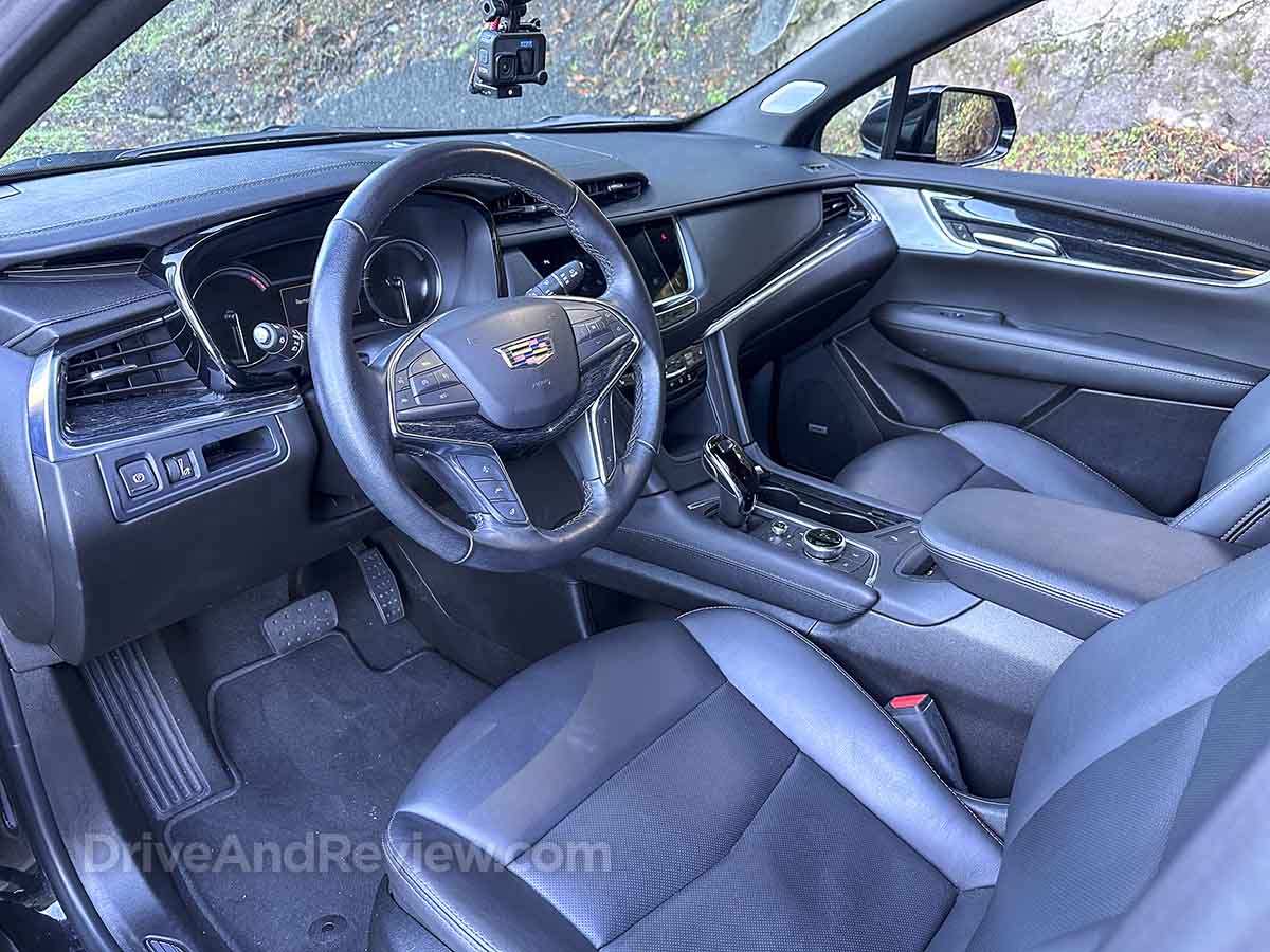 2023 cadillac xt5 interior