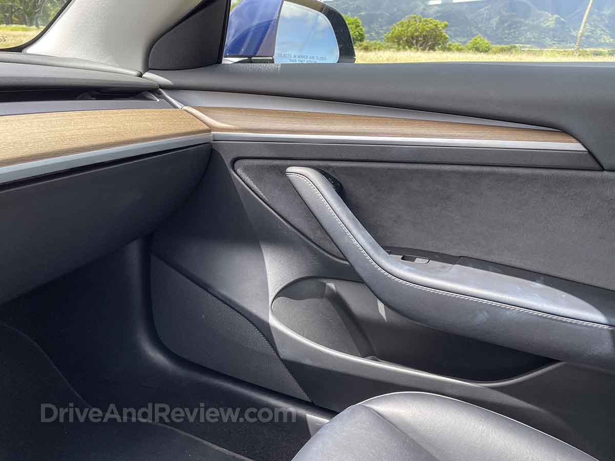 2023 Tesla Model 3 front door interior panel