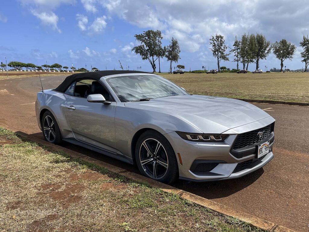 Silver 2025 Ford Mustang convertible Front three-quarter view
