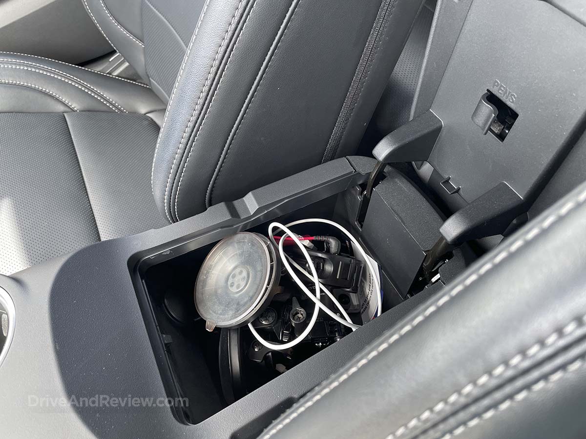 2025 Ford Mustang convertible black interior center console storage space