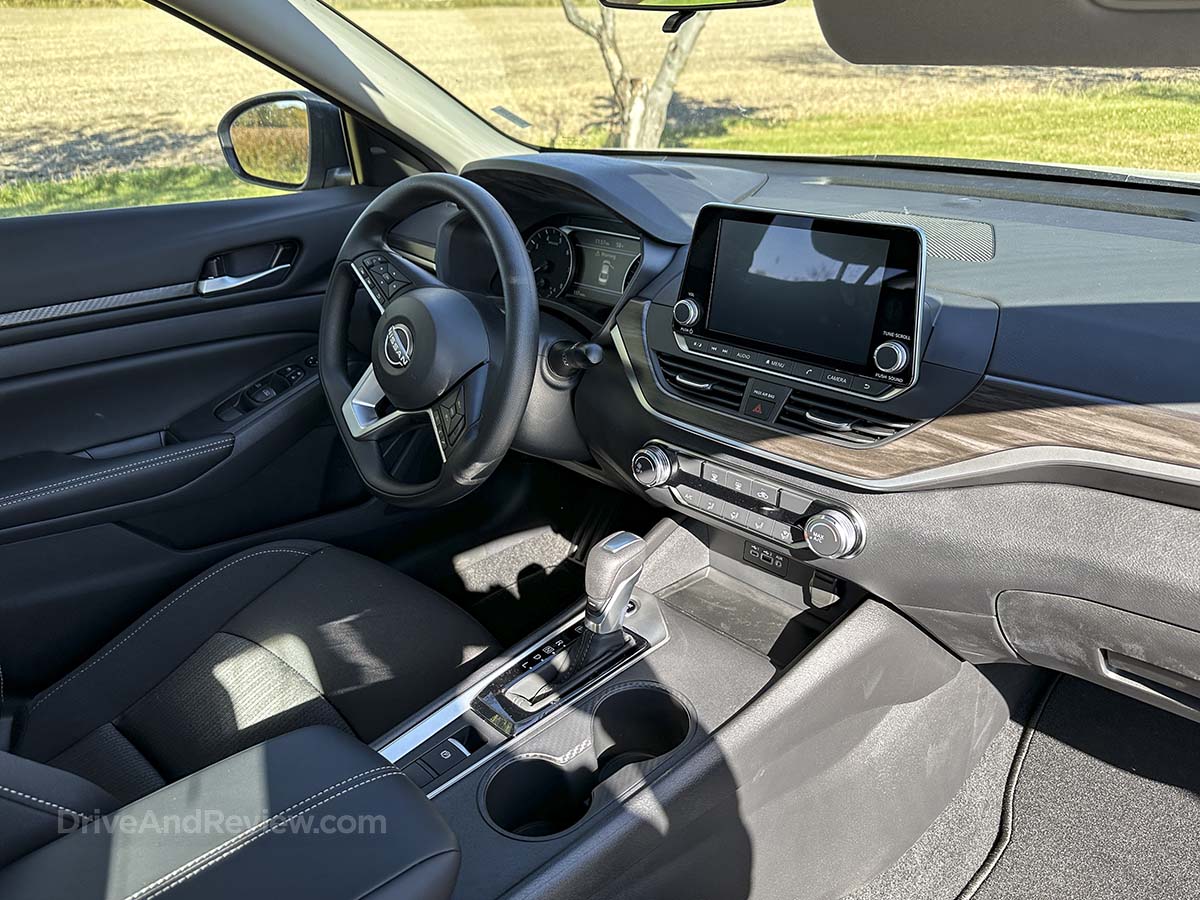2026 Nissan Altima interior