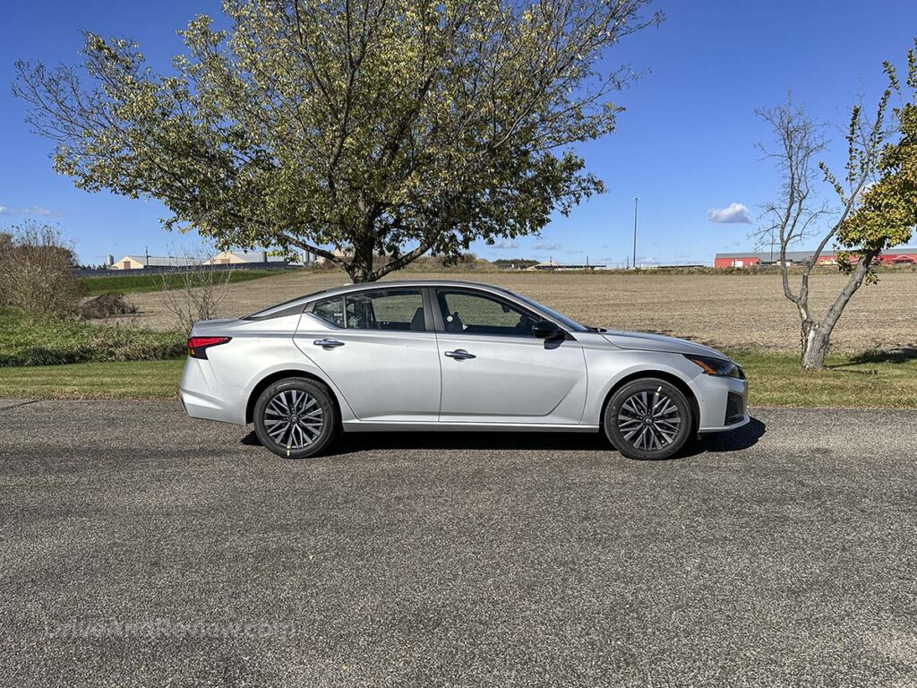 Silver 2026 Nissan Altima side profile