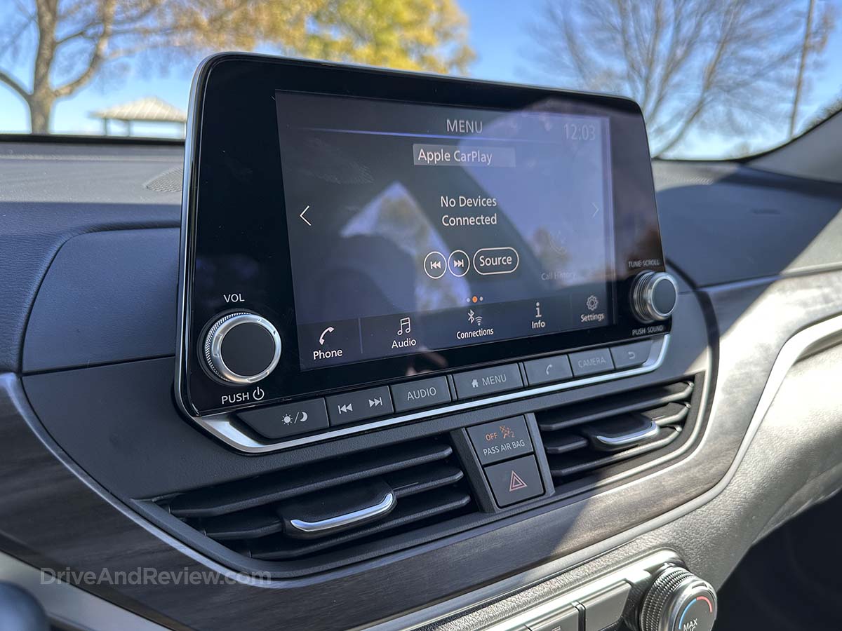 2026 Nissan Altima infotainment screen with Apple CarPlay